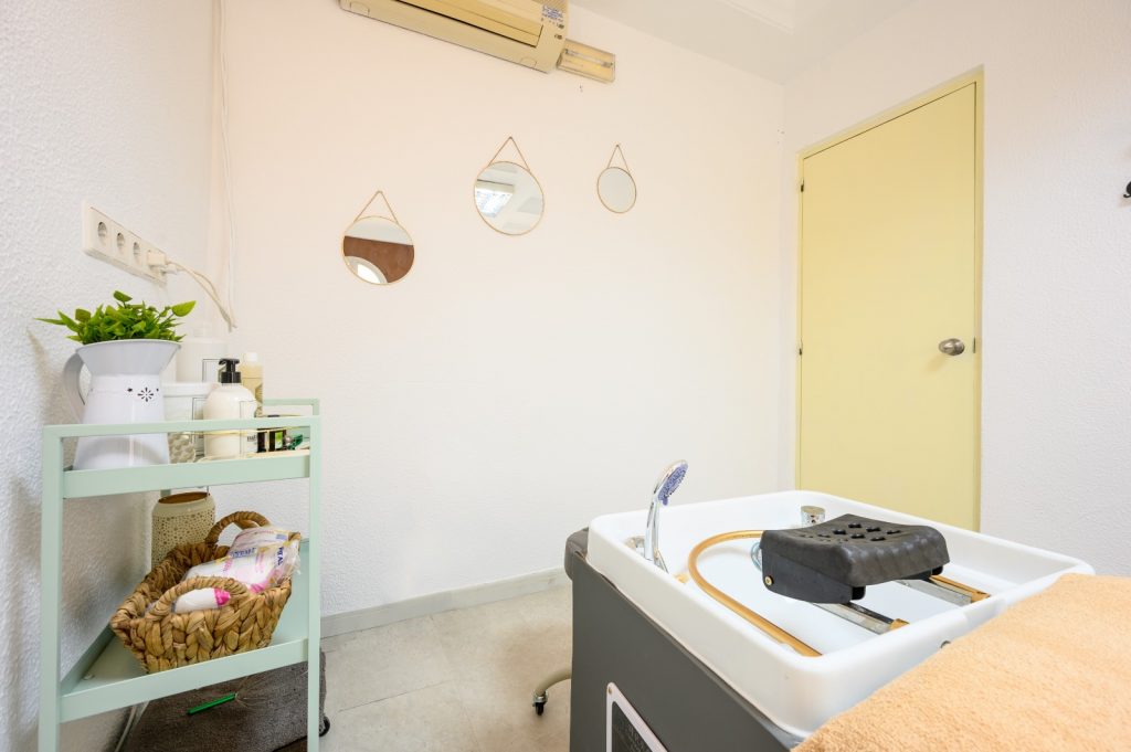 Centro Harmony Sanctuary Fuengirola — sala de masaje